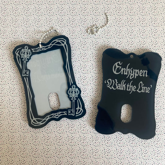 Photocard Holder – ENHYPEN | WALK THE LINE 🤍